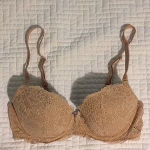 VS Dream Angels bra in 32C Nude
